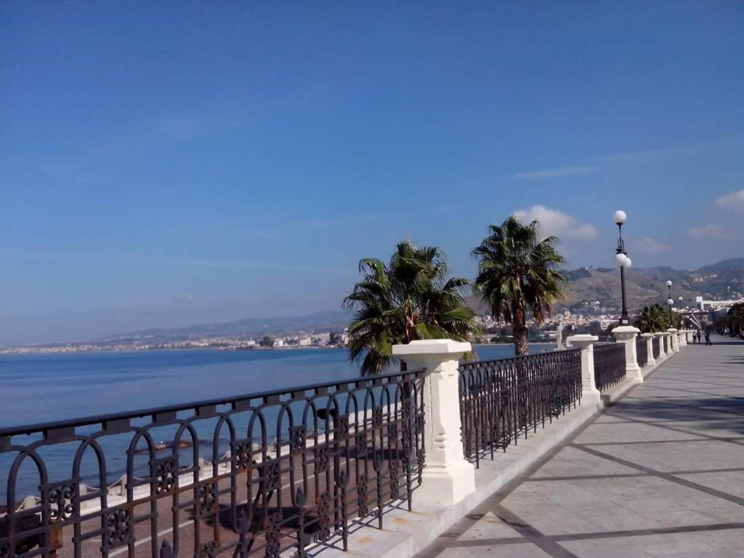 Mariam Royal Apartment & Rooms Reggio Calabria Esterno foto