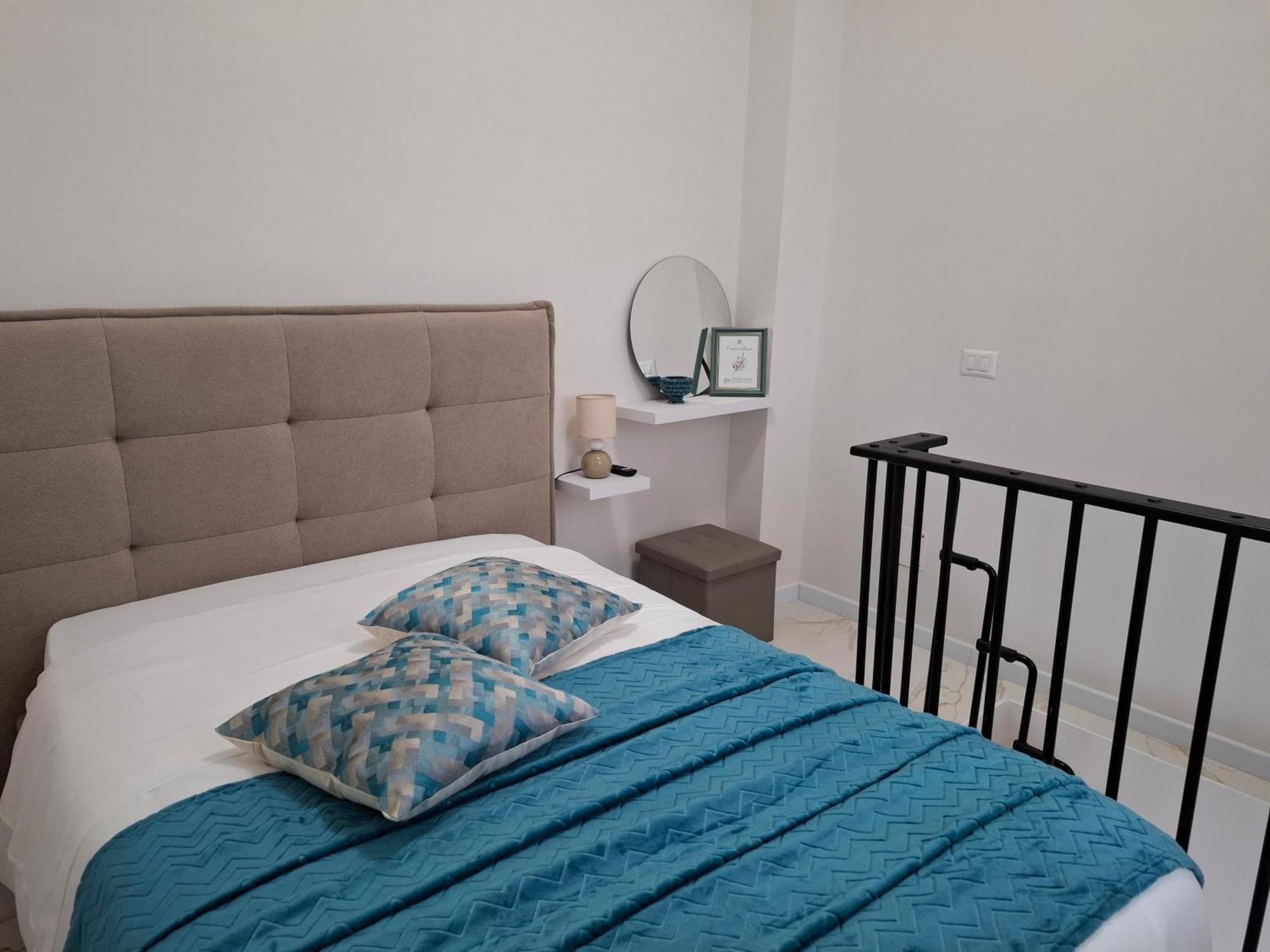 Mariam Royal Apartment & Rooms Reggio Calabria Esterno foto